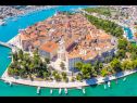 Appartamenti Ezgety - 330m from the beach: A1(6) Kastel Stafilic - Riviera Split  - il dettaglio