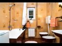 Appartamenti Mari - 250 m from sea: A1(2+2), A2(8) Podstrana - Riviera Split  - Appartamento - A2(8): il bagno con la toilette
