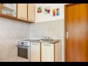 Appartamenti Jurica - 300 m from sea: A1 Lea(2+1), A2 Roko(2+1) Split - Riviera Split  - Appartamento - A1 Lea(2+1): la cucina