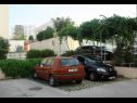 Appartamenti Slava - close to the mall: A1(3+1) Split - Riviera Split  - il parcheggio