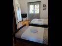 Appartamenti Anka- comfortable and affordable A2(3+2), A1(6) Marina - Riviera Trogir  - Appartamento - A2(3+2): la camera da letto