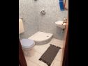 Appartamenti Anka- comfortable and affordable A2(3+2), A1(6) Marina - Riviera Trogir  - Appartamento - A2(3+2): il bagno con la toilette