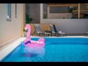 Appartamenti Lux 1 - heated pool: A1(4), A4(4) Marina - Riviera Trogir  - la piscina