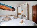 Appartamenti Lux 1 - heated pool: A1(4), A4(4) Marina - Riviera Trogir  - Appartamento - A1(4): la camera da letto