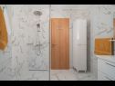 Appartamenti Lux 2 - heated pool: A2(4+2), A3(4+2) Marina - Riviera Trogir  - Appartamento - A2(4+2): il bagno con la toilette