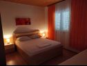 Appartamenti Anđelka - 50 m from beach: A3(9), A4(4), A5(2) Marina - Riviera Trogir  - Appartamento - A3(9): la camera da letto