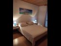 Appartamenti Anđelka - 50 m from beach: A3(9), A4(4), A5(2) Marina - Riviera Trogir  - Appartamento - A4(4): la camera da letto