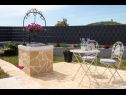 Casa vacanza Pax - with pool: H(4+2) Marina - Riviera Trogir  - Croazia - la terrazza