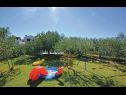 Casa vacanza Viki - with heated pool: H(6+1) Plano - Riviera Trogir  - Croazia - parco giochi per i bambini