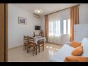 Appartamenti Vin - 40 m from sea: A1 (4+1), A2 (2+2), A3 (2+2) Seget Donji - Riviera Trogir  - Appartamento - A3 (2+2): il soggiorno