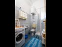 Appartamenti VV A1(2+1), A2(5), A3(7) Seget Vranjica - Riviera Trogir  - Appartamento - A2(5): il bagno con la toilette