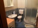 Appartamenti Vesna - 40 m from pebble beach: A1(4+1), A2(4), A3(4+1) Seget Vranjica - Riviera Trogir  - Appartamento - A3(4+1): il bagno con la toilette