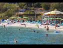 Appartamenti Rose - 30 m from the beach: A1(2+1), A2(2+1), A3(2+1), A4(2+1), A5(2+1) Seget Vranjica - Riviera Trogir  - la spiaggia