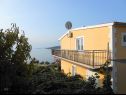 Appartamenti Rose - 30 m from the beach: A1(2+1), A2(2+1), A3(2+1), A4(2+1), A5(2+1) Seget Vranjica - Riviera Trogir  - Appartamento - A3(2+1): il balcone