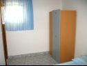 Appartamenti Rose - 30 m from the beach: A1(2+1), A2(2+1), A3(2+1), A4(2+1), A5(2+1) Seget Vranjica - Riviera Trogir  - Appartamento - A4(2+1): la camera da letto