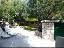 Casa vacanza Ivica1- great location next to the sea H(4+1) Sevid - Riviera Trogir  - Croazia - la terrazza comune (casa e dintorni)
