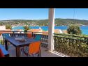 Casa vacanza Rosita - 50 m from sea: H(4) Sevid - Riviera Trogir  - Croazia - H(4): la terrazza