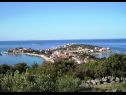 Appartamenti Tih - 20 m from sea: A1 Ruzmarin(2+2), A2 Maslina(2+2) Sevid - Riviera Trogir  - la vegetazione (casa e dintorni)