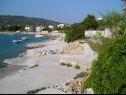 Appartamenti Tih - 20 m from sea: A1 Ruzmarin(2+2), A2 Maslina(2+2) Sevid - Riviera Trogir  - la spiaggia