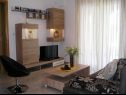 Appartamenti Tih - 20 m from sea: A1 Ruzmarin(2+2), A2 Maslina(2+2) Sevid - Riviera Trogir  - Appartamento - A1 Ruzmarin(2+2): il soggiorno