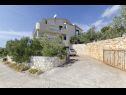 Appartamenti Mil - 80m from the sea A1(4+1), A2(2) Sevid - Riviera Trogir  - la casa