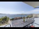 Appartamenti Mil - 80m from the sea A1(4+1), A2(2) Sevid - Riviera Trogir  - Appartamento - A1(4+1): lo sguardo