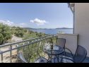 Appartamenti Mil - 80m from the sea A1(4+1), A2(2) Sevid - Riviera Trogir  - Appartamento - A2(2): il balcone