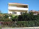 Appartamenti Laura - 20m from the sea A4(6) Trogir - Riviera Trogir  - la casa