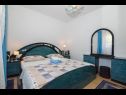 Appartamenti Mari - barbecue: A1Lile (4), A2Lile (2+2) Vinisce - Riviera Trogir  - Appartamento - A2Lile (2+2): la camera da letto