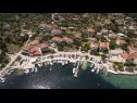 Appartamenti Jere - 30 m from beach: A1(4+1), A2(2+1) Vinisce - Riviera Trogir  - il dettaglio