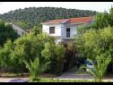 Appartamenti Fran - 30 m from sea : A1-veliki(5), A2-mali(3) Vinisce - Riviera Trogir  - la casa