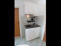 Appartamenti Josi - 150 m from sea: A1(4+1), A2(4+1), A4(4+1) Vinisce - Riviera Trogir  - Appartamento - A1(4+1): la cucina