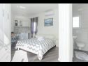 Casa vacanza Ivica - with pool H(6) Vinisce - Riviera Trogir  - Croazia - H(6): la camera da letto