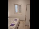 Appartamenti Ivan  - 15 m from beach: A1(7), SA2(2), A3(2+1) Vinisce - Riviera Trogir  - Appartamento - A3(2+1): la camera da letto