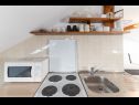 Appartamenti Tiho - 10m from the beach: SA1 potkrovlje(2+1), A2 1. kat(4+1) Preko - Isola di Ugljan  - Studio appartamento - SA1 potkrovlje(2+1): la cucina