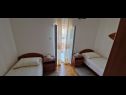 Appartamenti Tenara - in center & close to the sea: A2(2) Vis - Isola di Vis  - Appartamento - A2(2): la camera da letto
