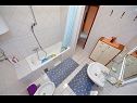Appartamenti Julijana - economy apartment A1(6) Bibinje - Riviera Zadar  - Appartamento - A1(6): il bagno con la toilette