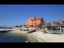 Appartamenti Sor - on the beach: SA1(2+1), A1(4+1), A2(2+2), A3(2+2) Bibinje - Riviera Zadar  - la casa
