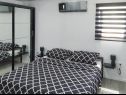 Appartamenti Fuzi - 50 m from sea: A1(2+1), SA4(2) Bibinje - Riviera Zadar  - Studio appartamento - SA4(2): l’intreno