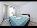 Appartamenti Ivanac - close to the beach A1 (6+2), A2 (2+2), A3 (2+2) Ljubac - Riviera Zadar  - Appartamento - A1 (6+2): la camera da letto