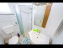 Appartamenti Ivanac - close to the beach A1 (6+2), A2 (2+2), A3 (2+2) Ljubac - Riviera Zadar  - Appartamento - A2 (2+2): il bagno con la toilette