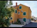 Appartamenti Stosa - with parking : A1(2+1), A2(2+1), A3(3+3) Nin - Riviera Zadar  - la casa