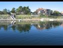 Appartamenti Ljilja - 10m from the sea with parking: A2(2+2), A3(2+2), A4(12) Nin - Riviera Zadar  - la casa