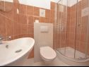 Appartamenti Mimi - free parking and barbecue: A1(2+2), A2(2+2) Nin - Riviera Zadar  - Appartamento - A2(2+2): il bagno con la toilette