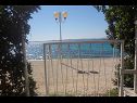 Appartamenti Andri - 5 m from the beach : A1(4), A2-donji(2+2) Petrcane - Riviera Zadar  - lo sguardo (casa e dintorni)