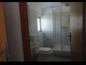 Appartamenti Mari - 100 m from beach: A1(4), A2(4) Petrcane - Riviera Zadar  - Appartamento - A2(4): il bagno con la toilette