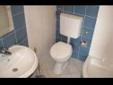 Appartamenti Ante - 50m from the sea: A1 plavi(2+2), A2 zuti(2+2) Posedarje - Riviera Zadar  - Appartamento - A1 plavi(2+2): il bagno con la toilette