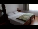 Appartamenti Anna - peaceful and quiet: A2(4+1), A3(3) Sabunike - Riviera Zadar  - Appartamento - A2(4+1): la camera da letto