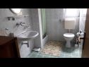 Appartamenti Anna - peaceful and quiet: A2(4+1), A3(3) Sabunike - Riviera Zadar  - Appartamento - A2(4+1): il bagno con la toilette