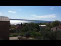 Appartamenti Sunny  - sea side terrace & parking: A1(4+1), A2(6+1) Starigrad-Paklenica - Riviera Zadar  - Appartamento - A1(4+1): lo sguardo dalla terrazza